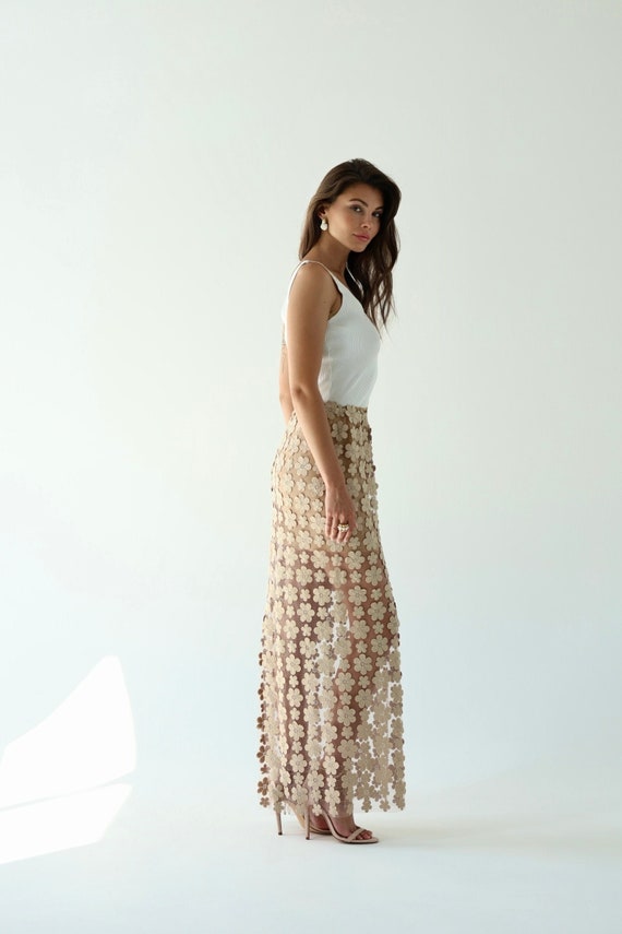 Floral maxi skirt 3d discount