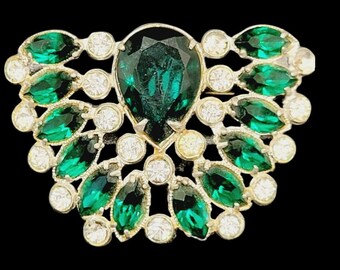 Vintage Holiday Glam Statement Crystal Rhinestone Emerald Green Fan Brooch Pin