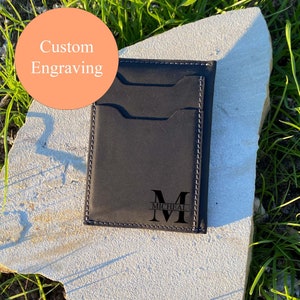 Funda de tarjeta de cuero minimalista, billetera de tarjeta delgada, billetera personalizada, regalo de novios, titular de tarjeta de cuero personalizada, billetera de tarjeta unisex