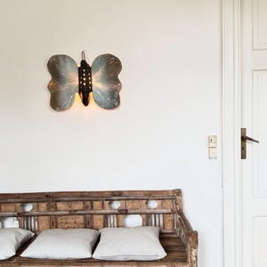 Ceramiczna lampa ścienna w kształcie motyla, ceramika, Dania, lata 70. XX wieku