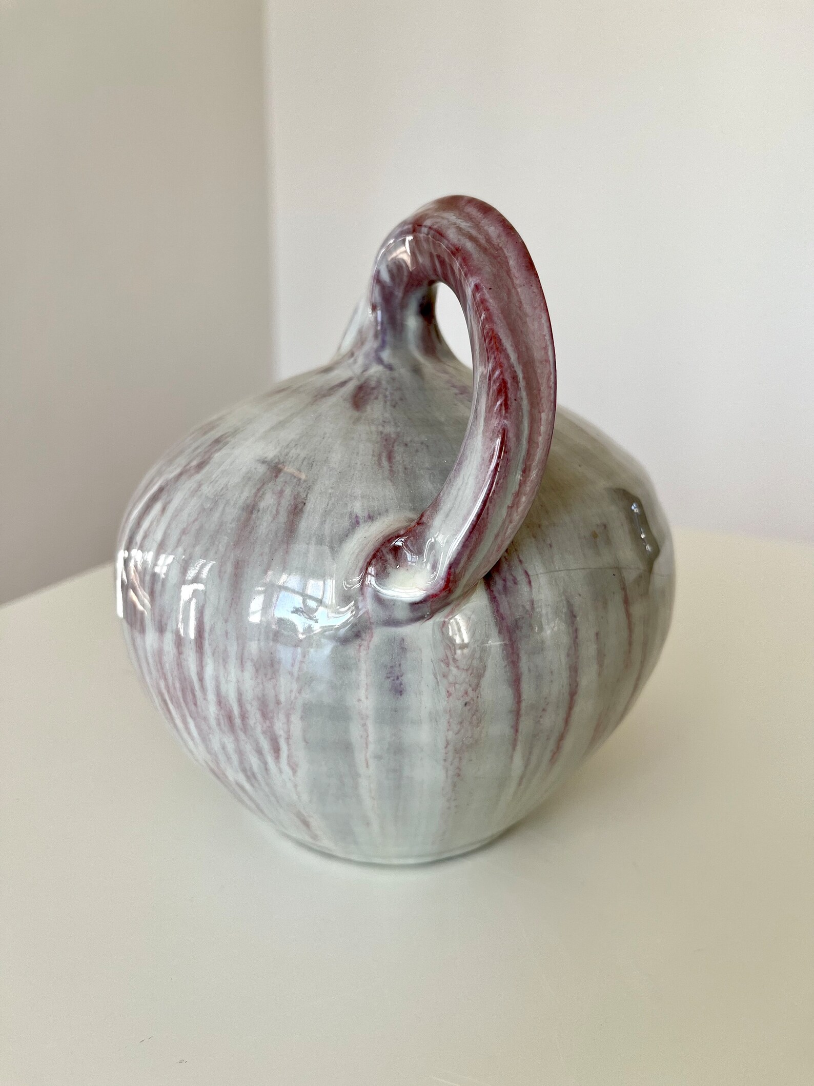 Judsen Vase