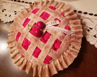 Fake cherry pie, faux pie, primitive pie, cherry pie, fake bake pies, wreath attachments, tiered tray decor