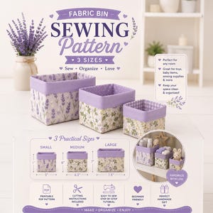 Puede incluir: Un patrón de costura para tres cestas de tela en tamaños pequeño, mediano y grande. Las cestas presentan estampados de lavanda y flores con un borde morado. El patrón incluye instrucciones para cestas de 12,7 cm a 19 cm de ancho.