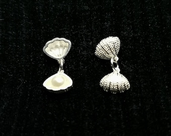 Sterling Silver Small Shell Charm. 925 Sterling Silver mother of pearl charms