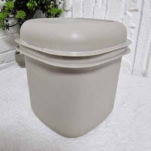 Vintage Tupperware Square Modular Container with Lid – Stackable Taupe Beige Keeper – 1980s Kitchen Storage Canister Retro