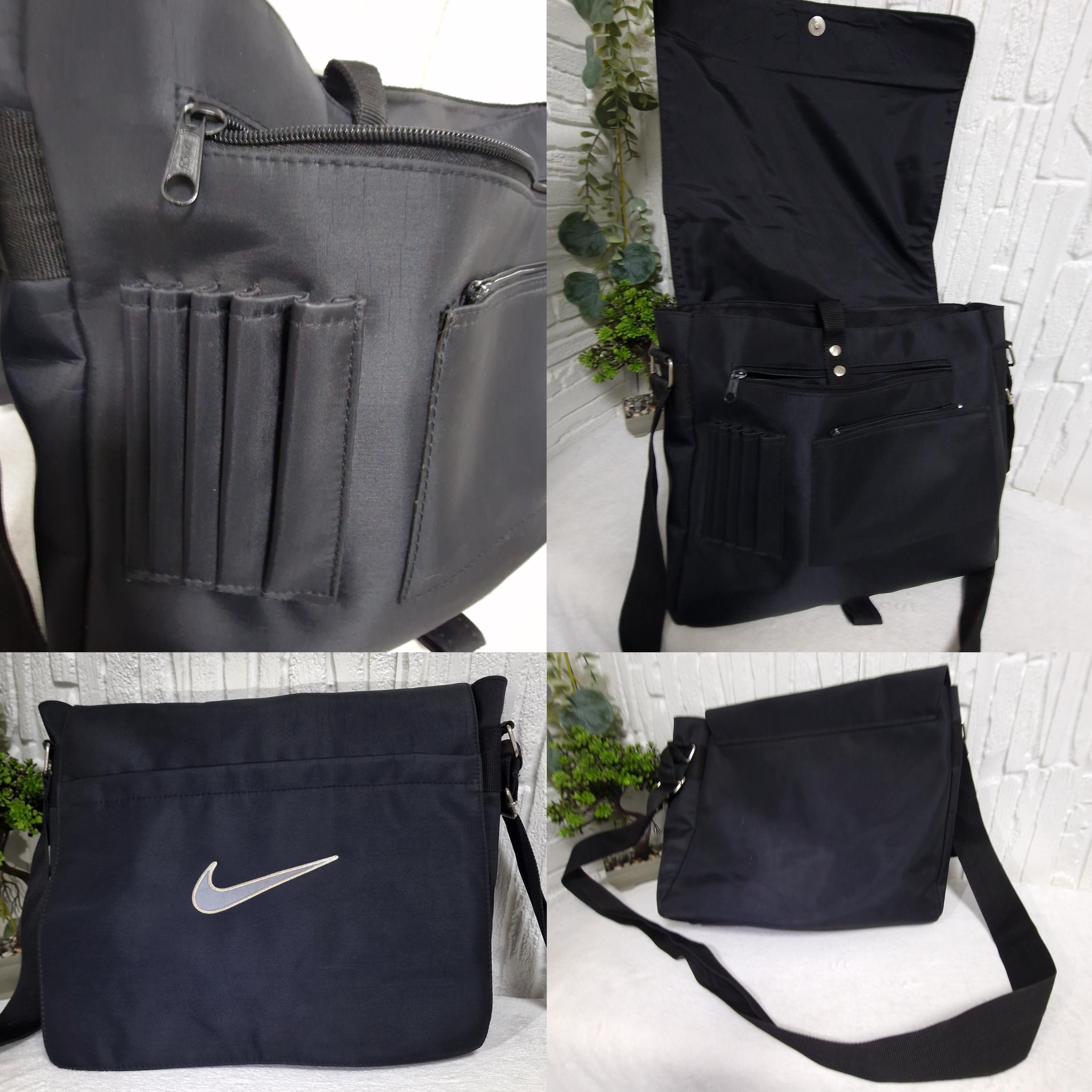 バッグ archive NIKE Reflector Messenger Bag y2k archive NIKE Reflector Messenger Bag y2k