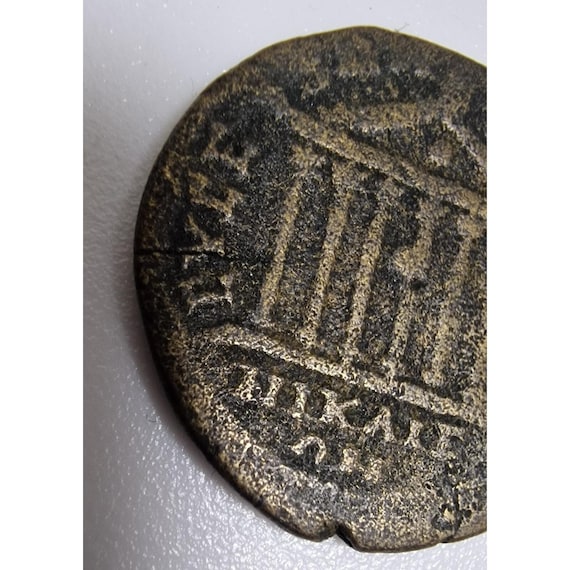 Ancient Nicaea Bronze Coin – Severus Alexander Temple, 222-235 AD
