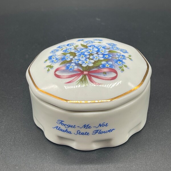 Round Porcelain Alaska Forget-Me-Not Floral Trinket Box Gold Trim 1in Tall x 2.5in Wide