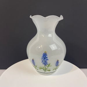 Viking Frosted Hand Painted Blue Flower Glass Bud Vase 4-1/2 Tall