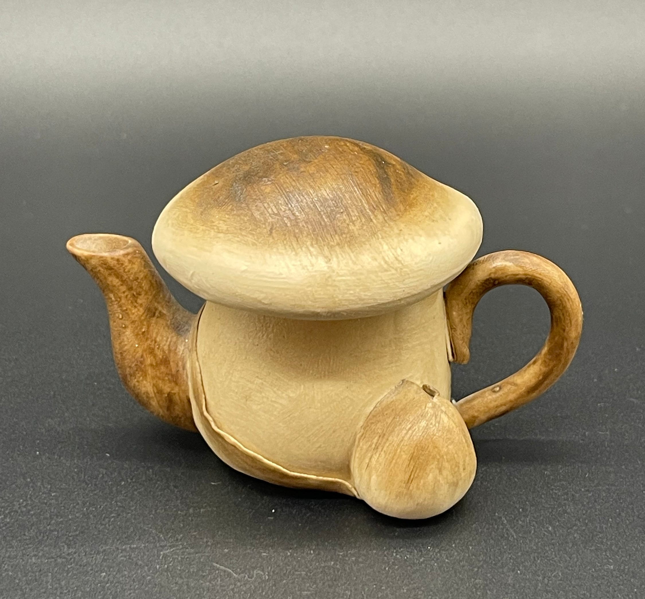 Amanita mushroom teapot 735ml, handmade ceramic kettle 25oz