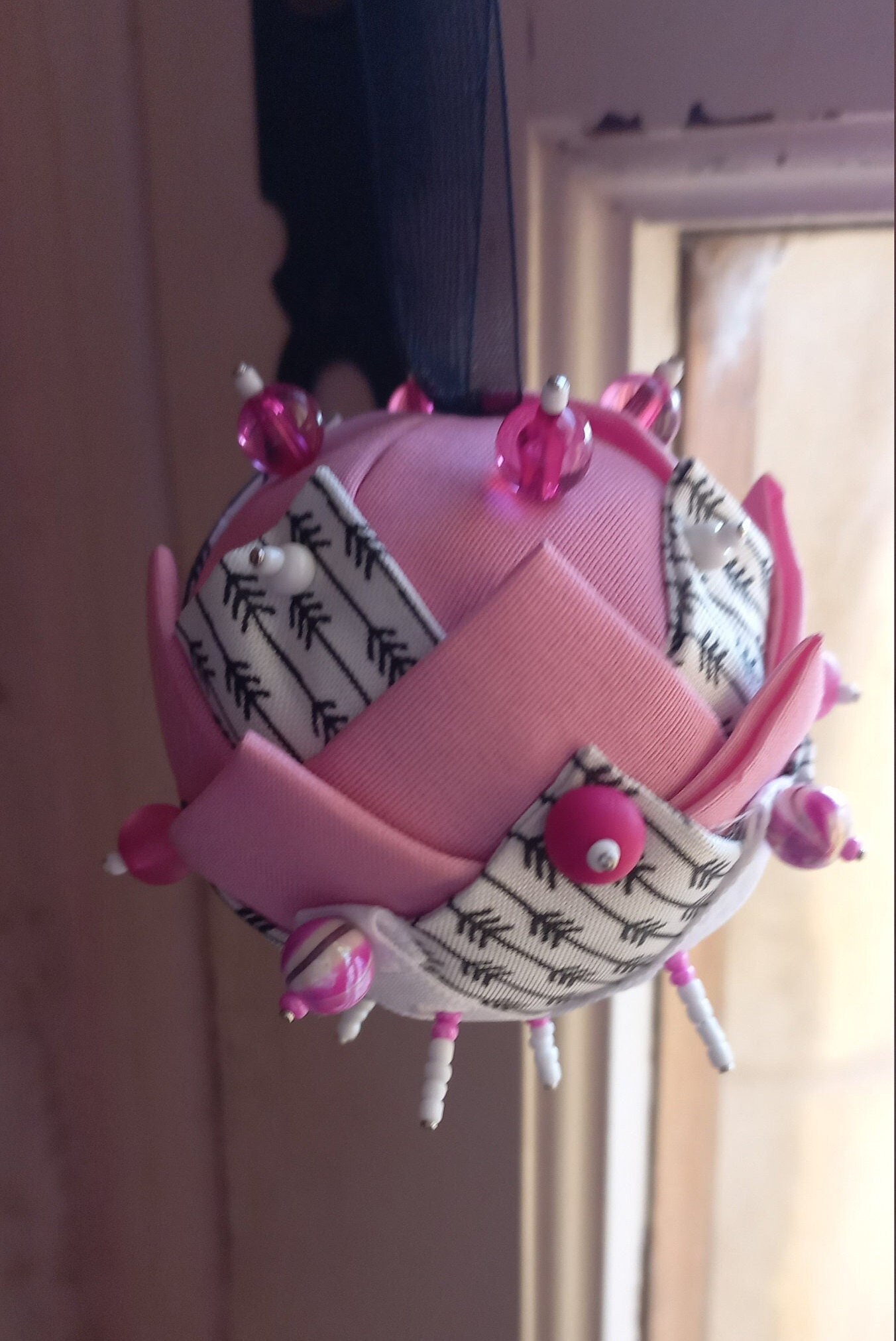 Boule Suspendue Pièce Unique