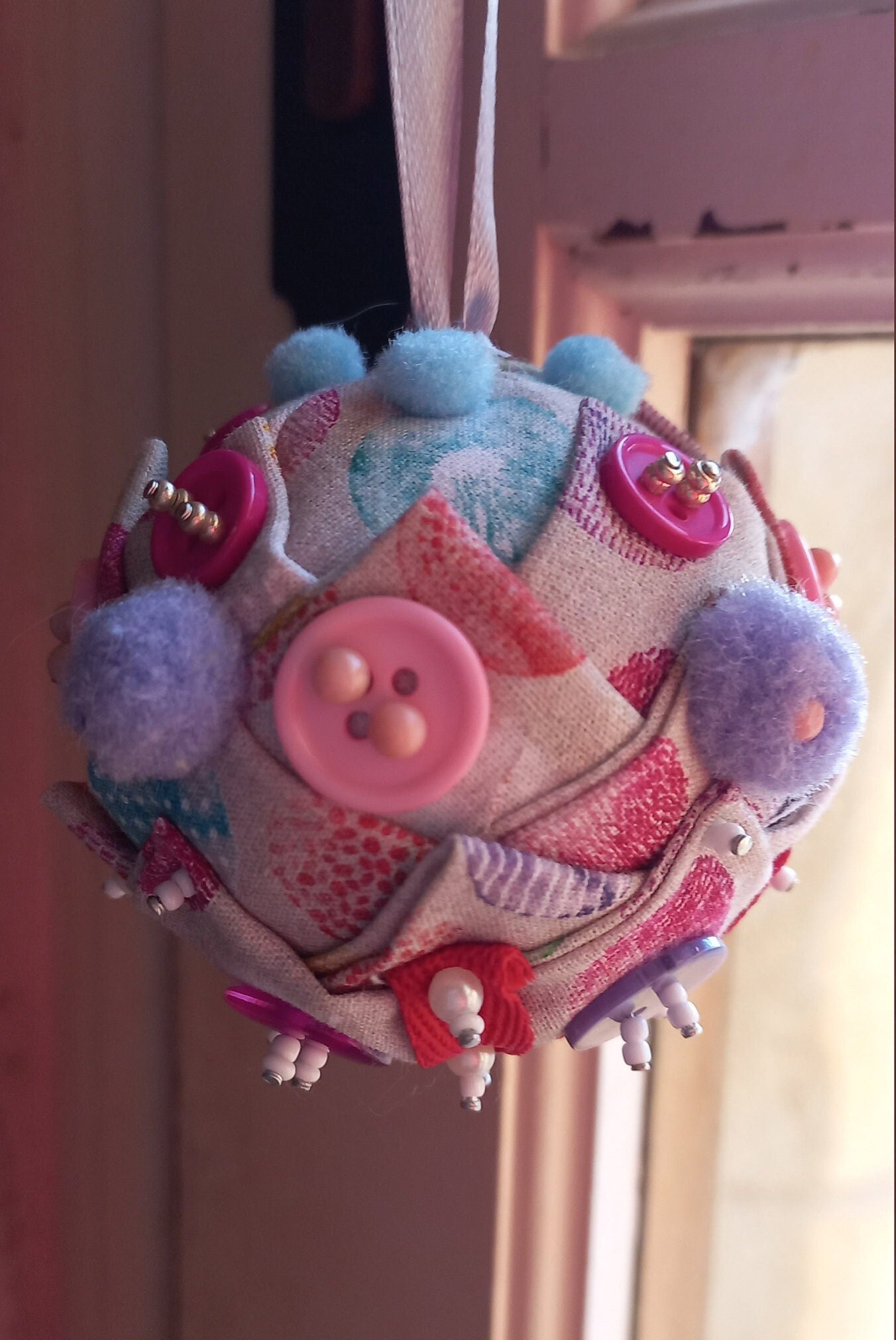 Boule Suspendue Pièce Unique