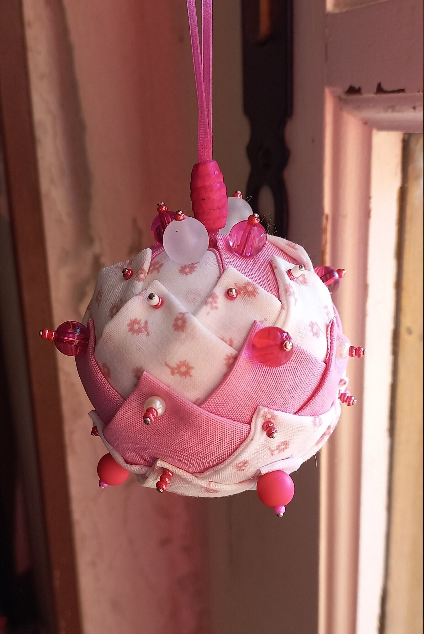 Boule Suspendue Pièce Unique