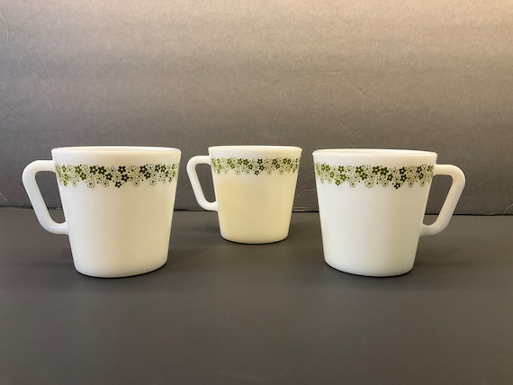 Crazy Daisy Pyrex White and Green 8 Oz Milk Glass Mugs, Set of 3