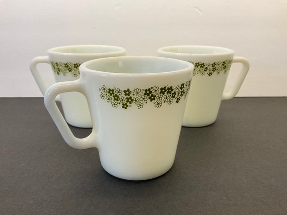 Crazy Daisy Pyrex White and Green 8 Oz Milk Glass Mugs, Set of 3