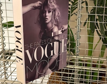 Vogue Poster Book Diana Vreeland* First Soft Cover Printing 1975