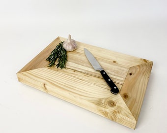 Rustic pine chopping board