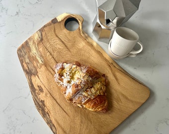 Solid Oak Serving/chopping board - unique