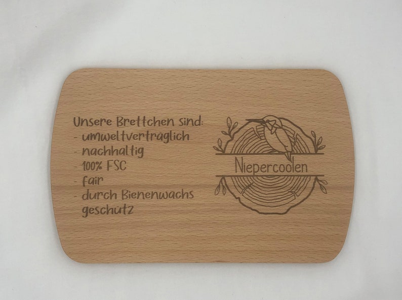 Puffin Breakfast Board, Personalized for Children Made of Wood 100