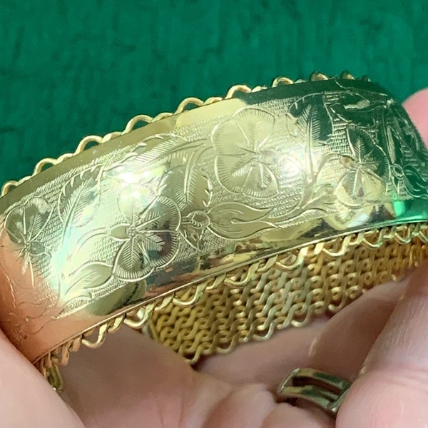 Vintage 1950s Volupte' Mesh Underlay Gold Tone Floral Cuff Bracelet