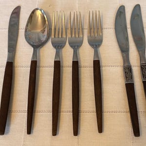 Vintage MCM EKCO Eterna Stainless Flatware (5) Pieces Canoe Muffin And (2) Pieces La Joya