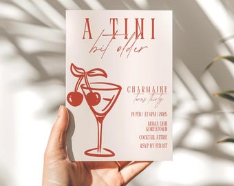 Plantilla de invitación de cumpleaños de A Tini Bit Older, fiesta temática de cerezas y martini, cena de cumpleaños de niñas, Dirty Thirty Martini, salida nocturna de chicas