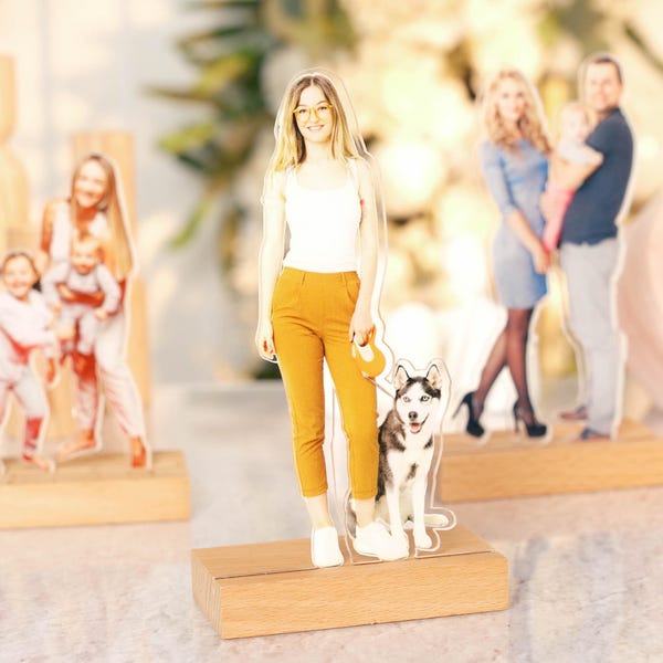 Statuetta personalizzata in acrilico con foto ritagliata e supporto in legno, regalo per la festa della mamma, scultura personalizzata con foto, regalo ideale per coppie.