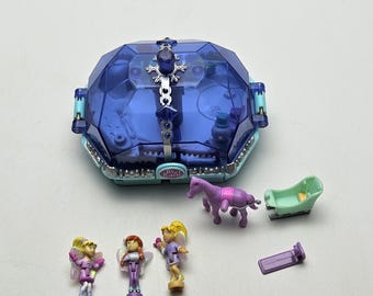 Polly Pocket Magical movin' Pollyville 1996