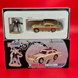 Corgi classic James Bond collection Astln Martin DB5
