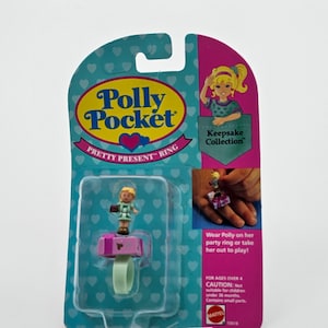 Polly pocket pretty present ring sealed in original packaging
