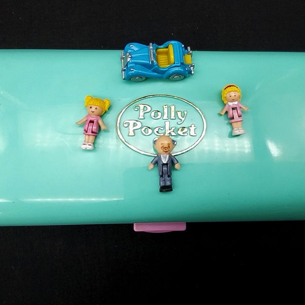 Polly pocket money box 100% complete