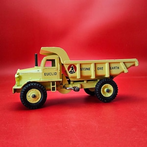 Dinky #965 euclid rear dump truck boxed