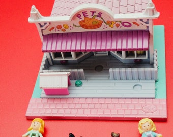 Polly pocket pollyville pet shop 100% complete