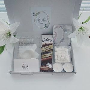 Bridal Pamper Gift Box: Bride-to-Be Relaxation Set