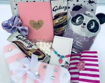 Little Girls Personalised Birthday spa gift set cosy socks charm bracelet girls treat treat box Little girls luxury birthday party bag