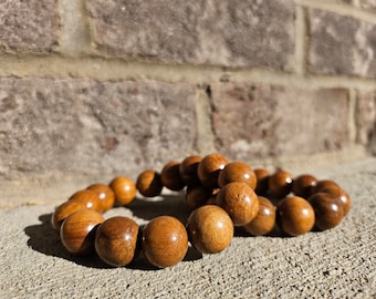 Green Cypress Wooden Bracelets (Bag Included)