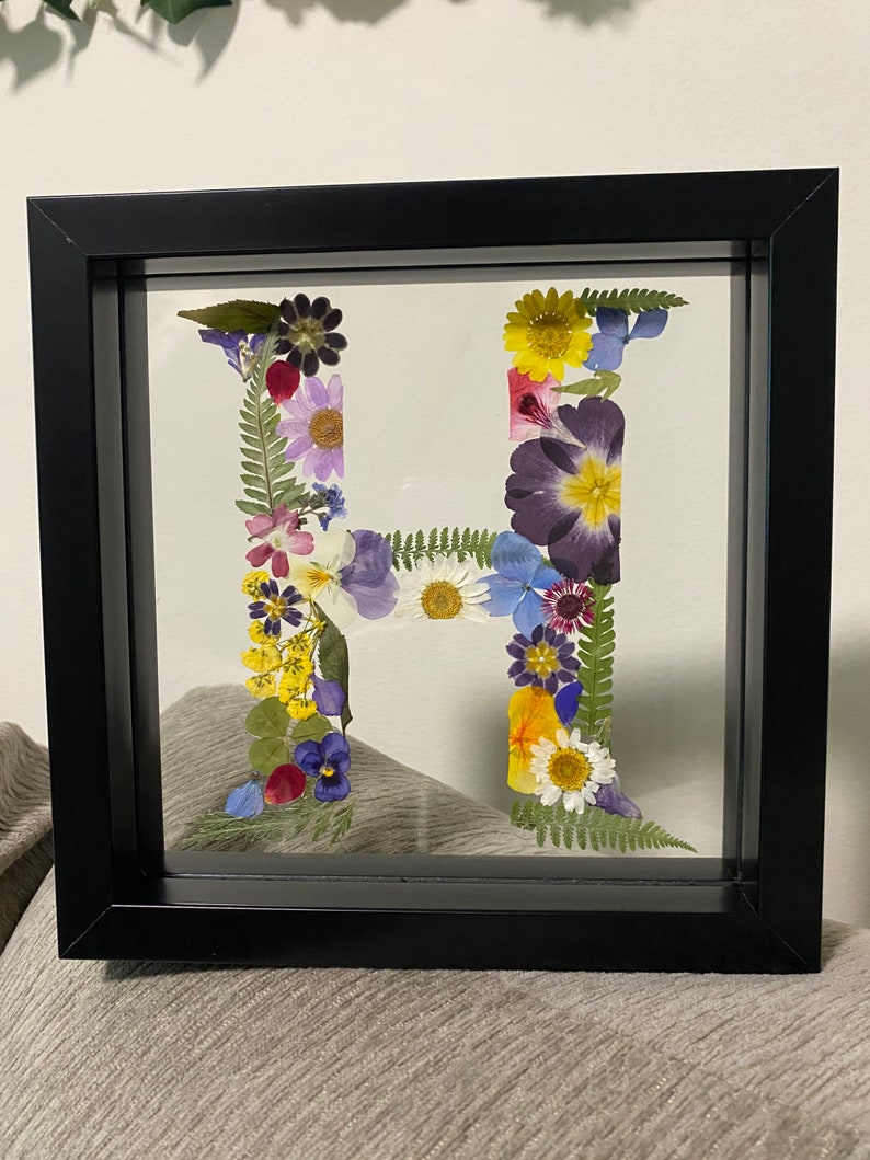 "L" - Custom Letter Real Pressed Flower Art Framed Floral Initial with your color scheme