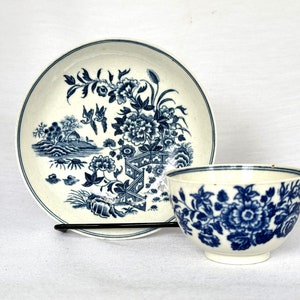 Early Worcester Tea Bowl Flower Pattern and Saucer Fence Pattern