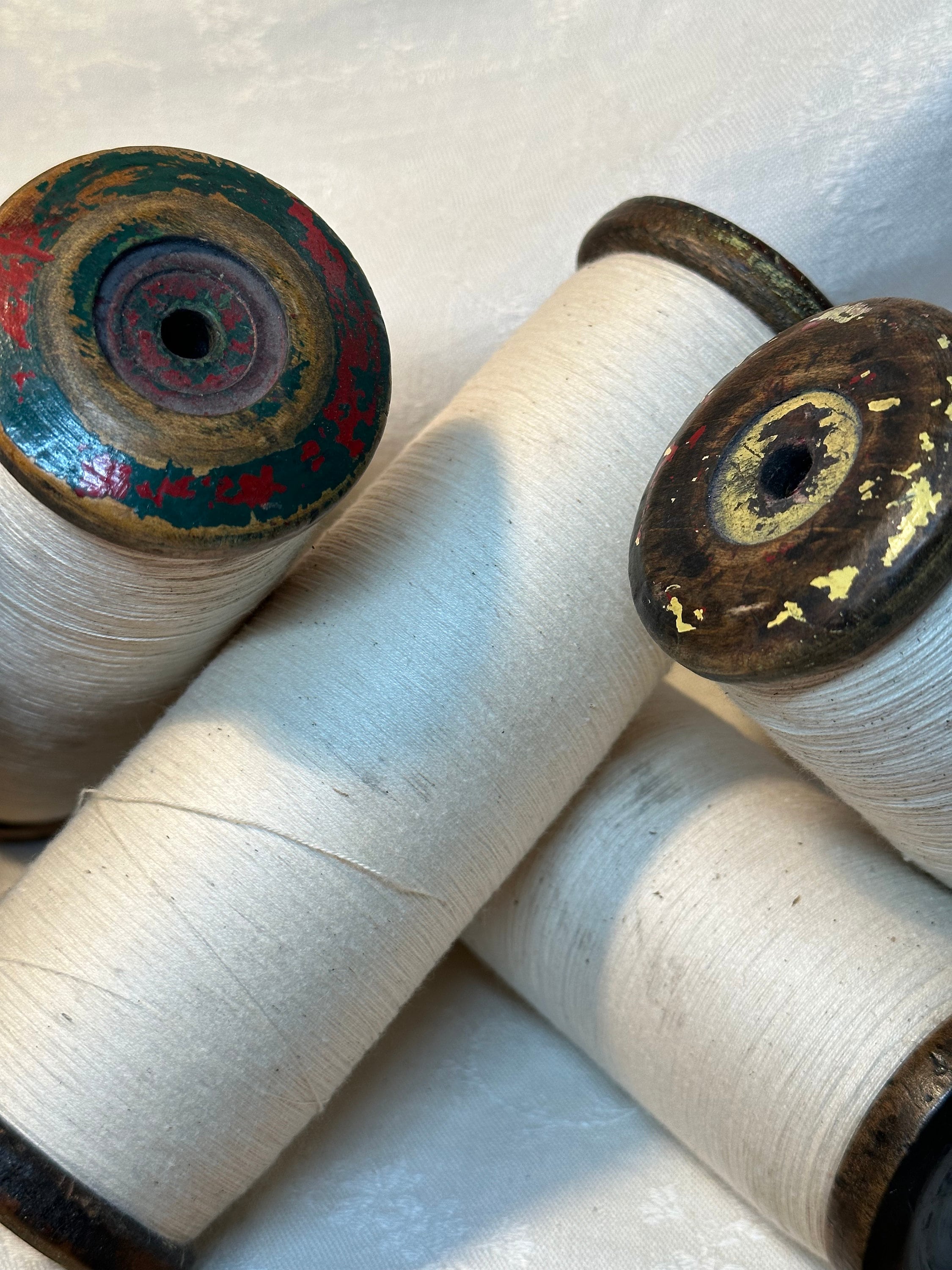 Wooden Textile Spools Old 7 Inch Spool Bobbins With White Etsy