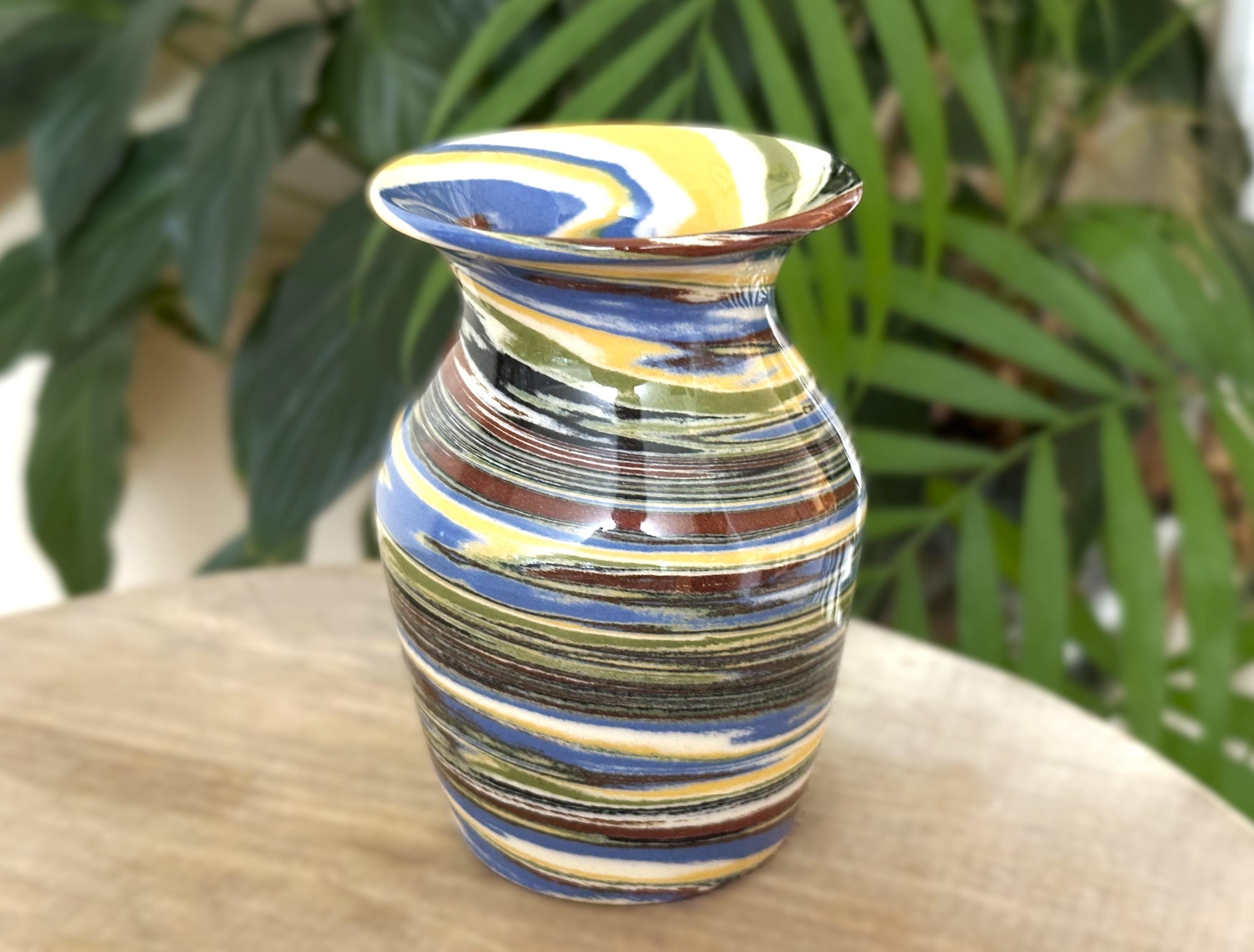 Yellow Swirl Vase - Etsy - Page 2