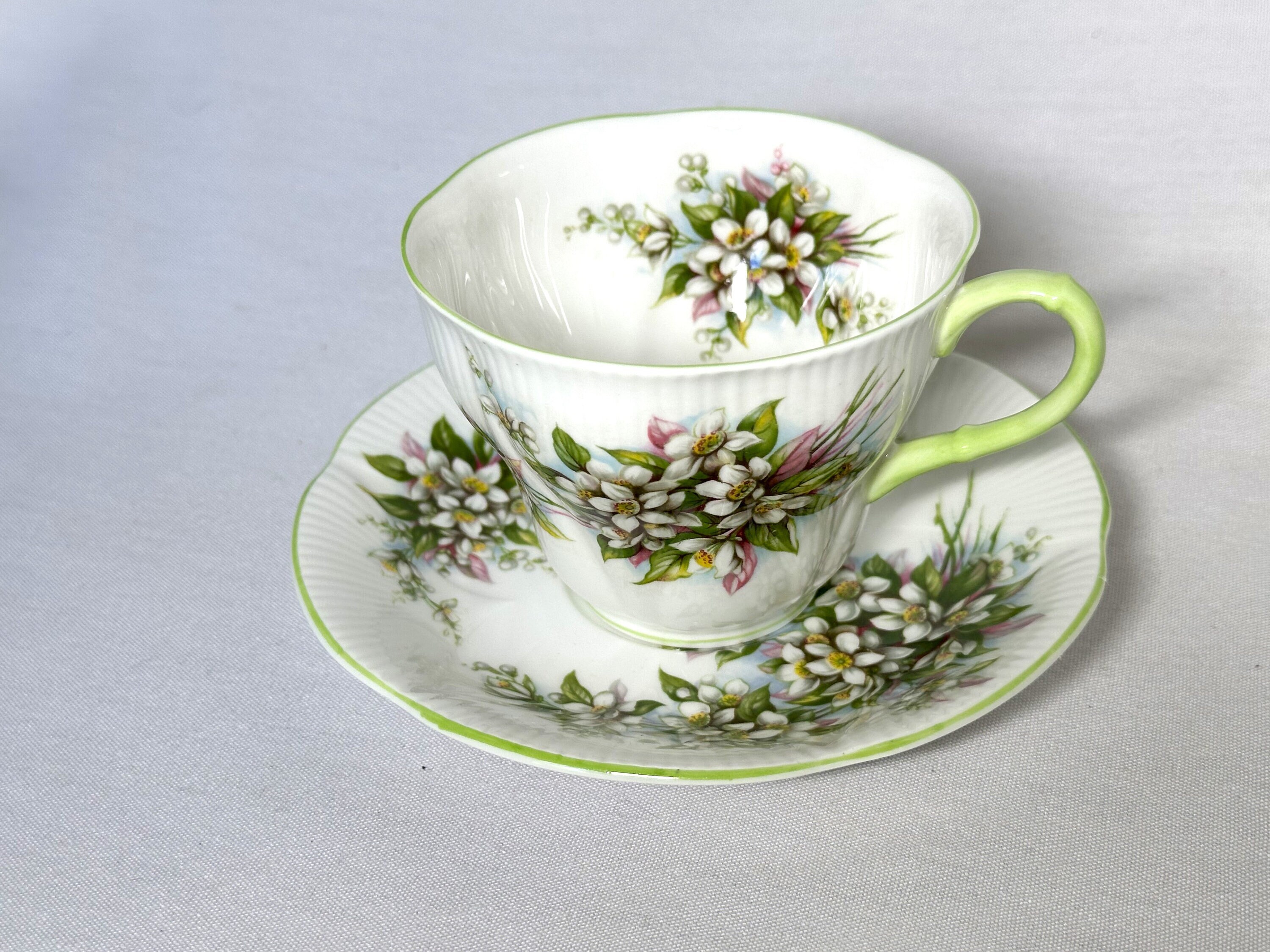 ロイヤル・アルバート・シェリー ティーカップセット：オレンジ