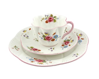 Vintage Shelley Rose & Red Daisy Tea Set: English Bone China Trio