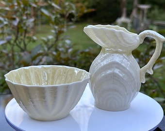 Antique Woodbury Pewter Creamer and Sugar Bowl / Colonial