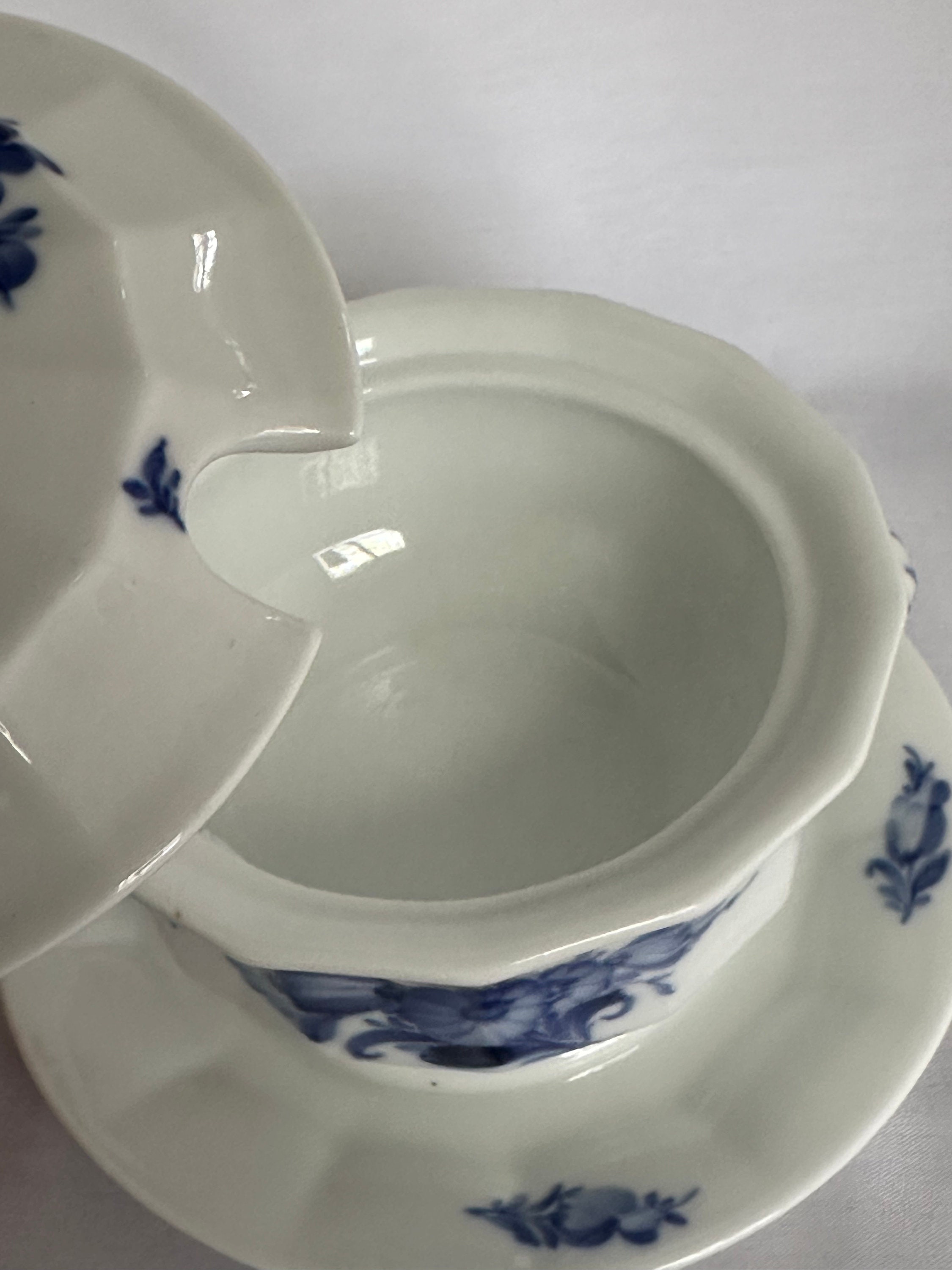 ロイヤルコペンハーゲン ブルーフラワー 磁器 ソースボート アンダー