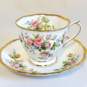 Royal Albert Moss Rose - Etsy