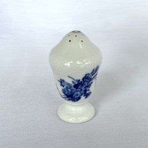 ロイヤル コペンハーゲン ブルー フラワー 編み込み 磁器 ソルト 