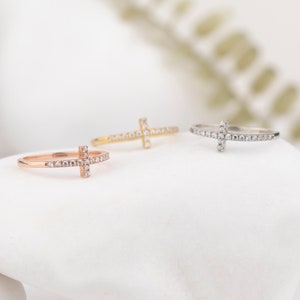 Dainty Cross Ring, Mother Grandma Family Ring Gift, Gold Silver Custom Ring, Personalized Gift, Mothers Day Gift, Handmade Jewelry, Minimal