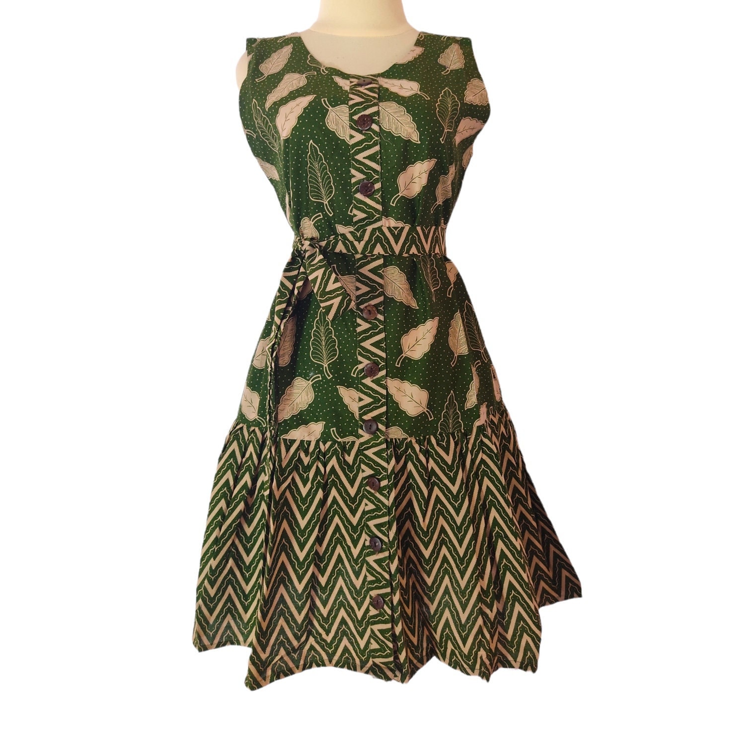 Green hand-made batik dresses for women Green hand-made batik dresses for women