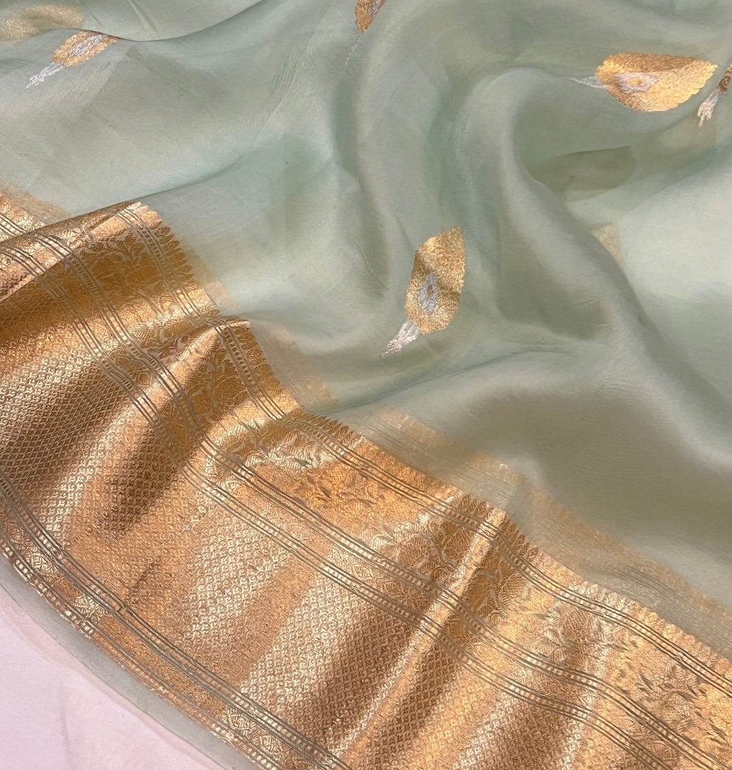 An Amazing Handwoven Kora Silk in a Blue Color to Take Your Breath Away ...