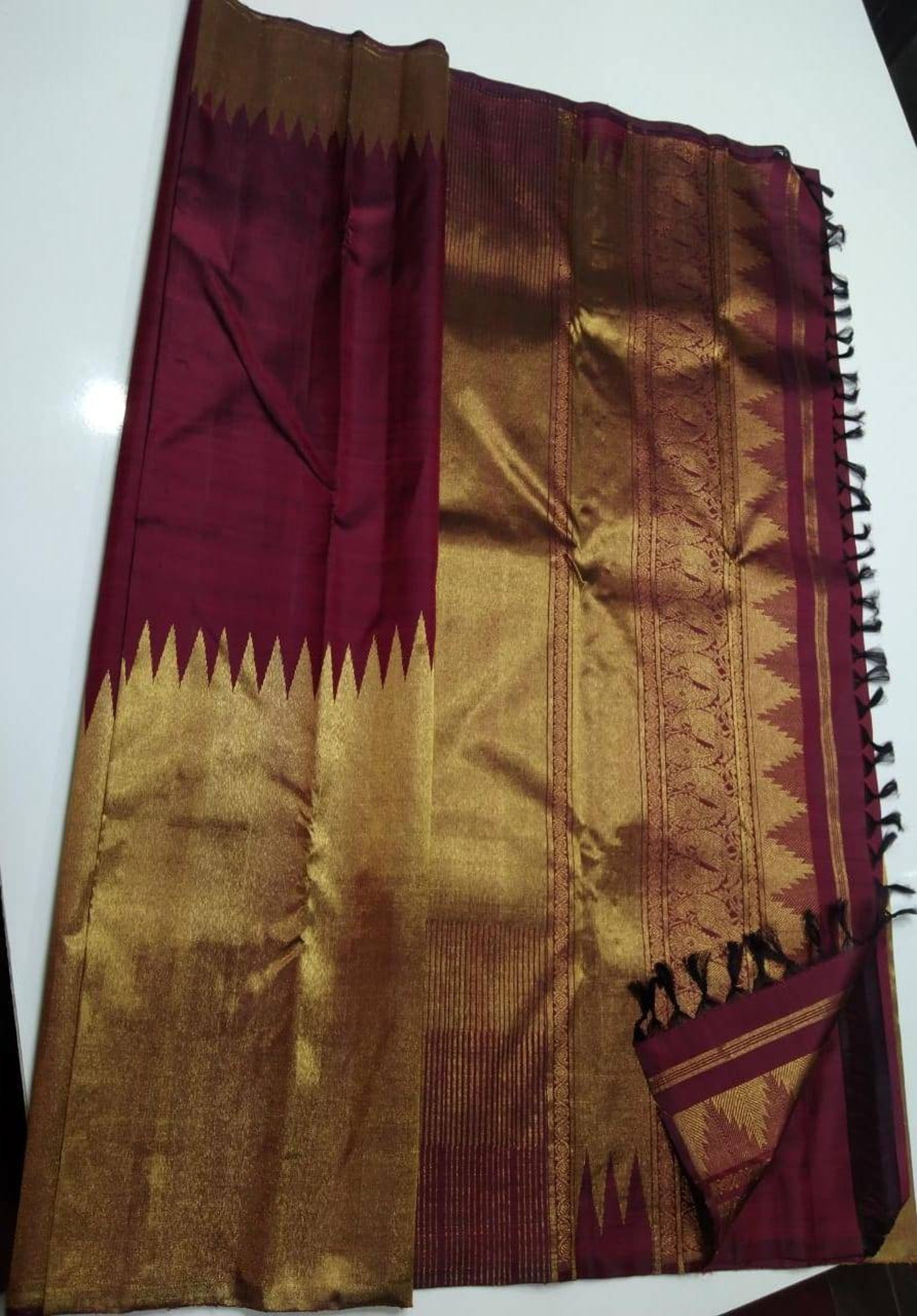 Beautiful Rekha Ji Collection Saree in Pure Kanchipuram Handloom Silk ...